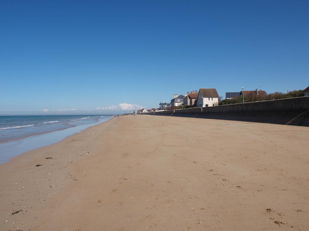 Gites "Bord De Mer" Pmr Ou "Arromanches" 2 Chambres En Front De Mer A Asnelles , 3Km D'Arromanches, 10Km De Bayeux Saint-Côme-de-Fresné Exterior foto