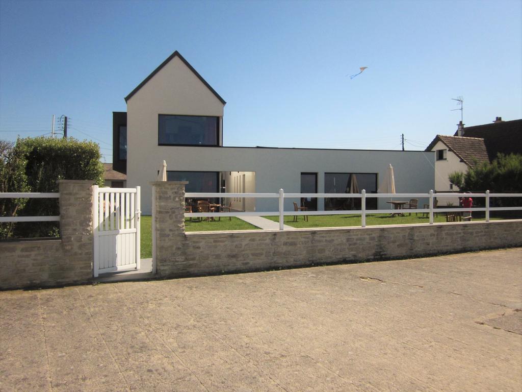 Gites "Bord De Mer" Pmr Ou "Arromanches" 2 Chambres En Front De Mer A Asnelles , 3Km D'Arromanches, 10Km De Bayeux Saint-Côme-de-Fresné Exterior foto